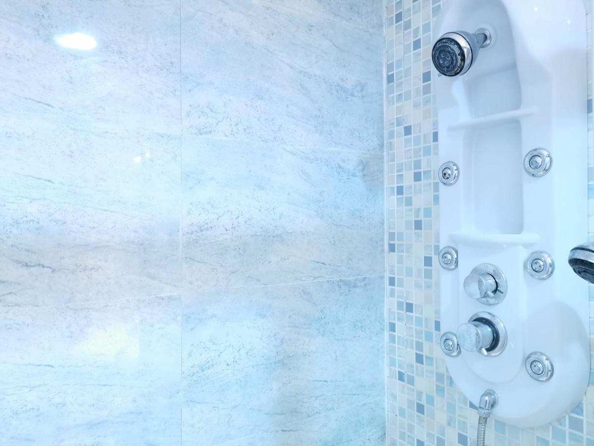 Apartamento Playa Victoria Cádiz Kültér fotó